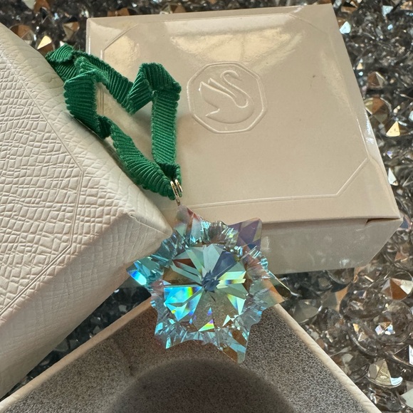 SWAROVSKI Crystal Annual Christmas Star Ornament 2023, New In Box With Tags - Picture 6 of 8